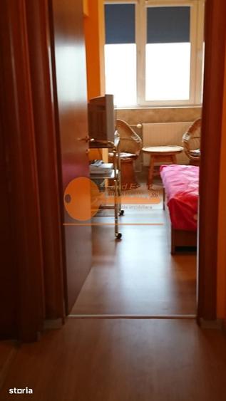 Apartament cu 3 camere în Grivița
