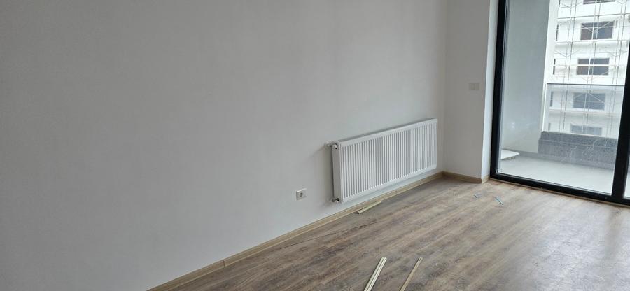Apartament cu 2 camere decomandat în Est