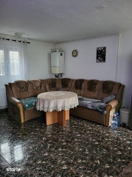 Casă cu 4 camere cu Teren 162 Mp în Central