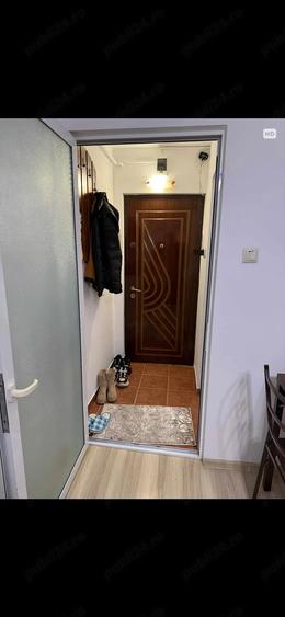 Apartament cu 2 camere nedecomandat în Piața
