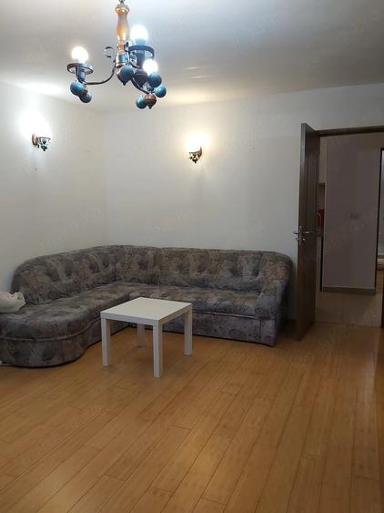 Apartament cu 2 camere semidecomandat în Romană