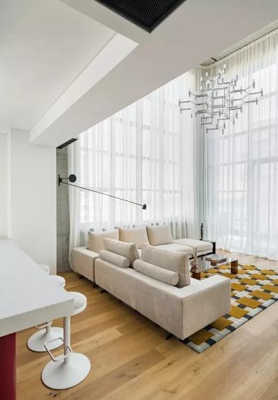 Apartament cu 4 camere decomandat, mobilat în Floreasca