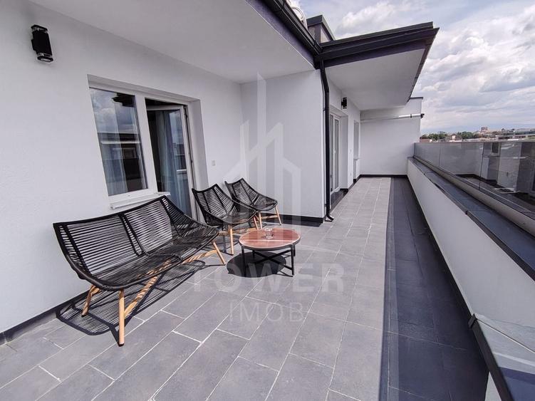 Apartament cu 4 camere decomandat, mobilat în Turnișor