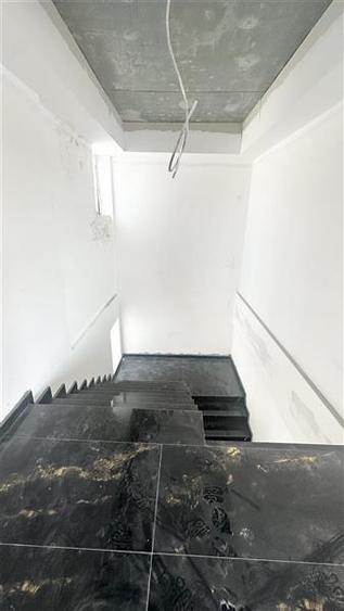 Casă individuală cu 5 camere cu Teren 400 Mp în Nord