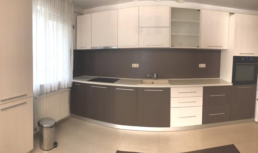 Apartament cu 3 camere semidecomandat, mobilat în Florești — fotografia 3