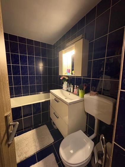 Apartament 3 camere, 67 mp, zona Hotvon - 9
