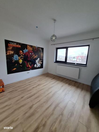 Casă cu 4 camere decomandat cu Teren 234 Mp în Cug