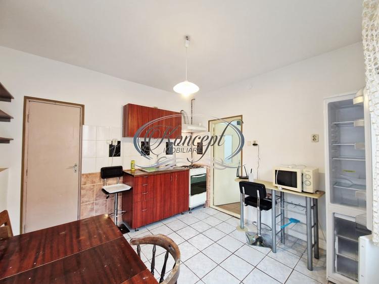 Duplex cu 4 camere cu Canalizare în Mărăști