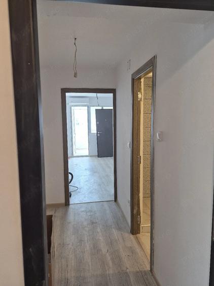 Apartament cu 3 camere semidecomandat în Ultracentral