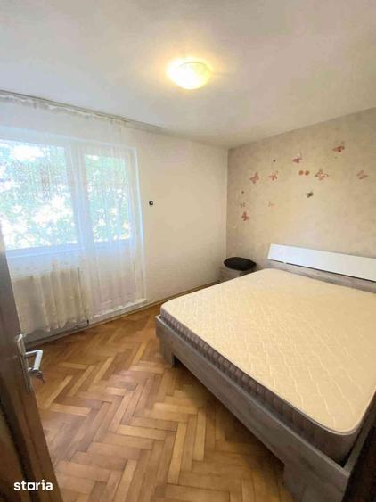 Apartament cu 2 camere în Podu Roș