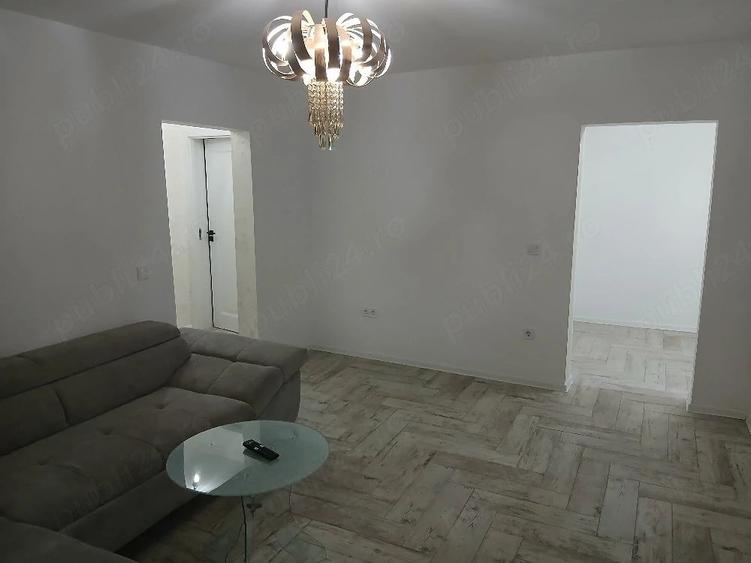 Apartament cu 3 camere semidecomandat în Eremia