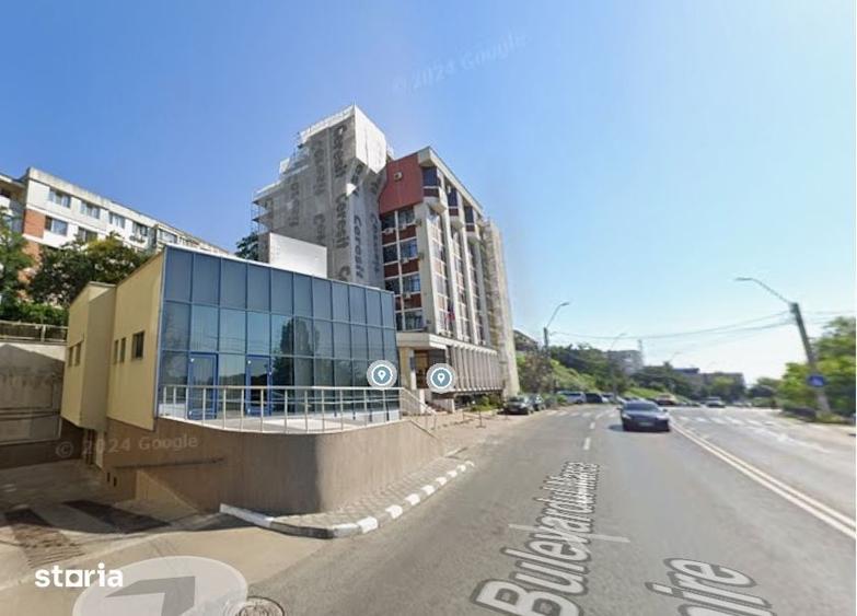 Spațiu comercial, de 107 mp, în Port