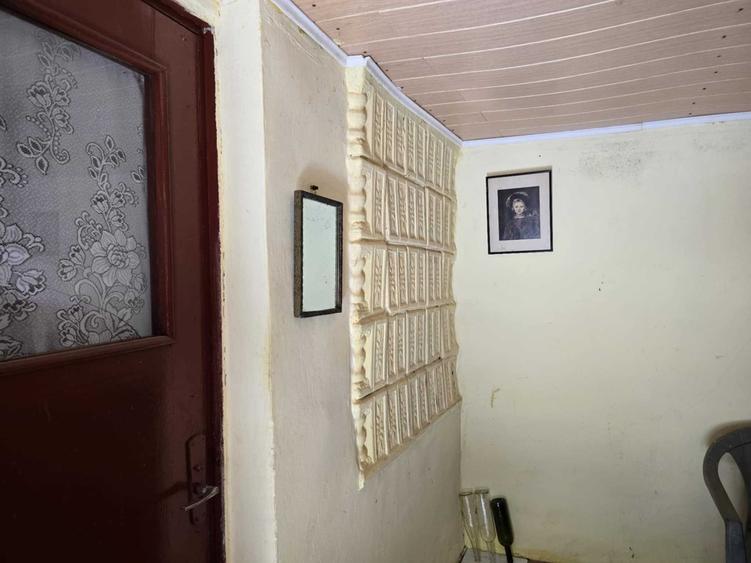 Casă cu 2 camere în Central