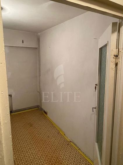 Apartament cu 3 camere decomandat în Zorilor