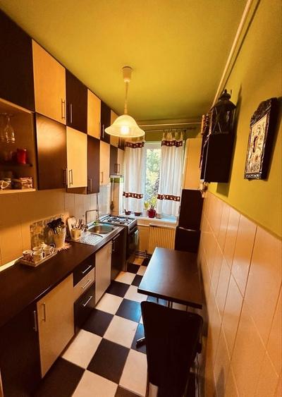 Apartament 2 camere de inchiriat Zona 7 Noiembrie, Targu Mures Ideal pentru studenti UMF sau personal medical - 2