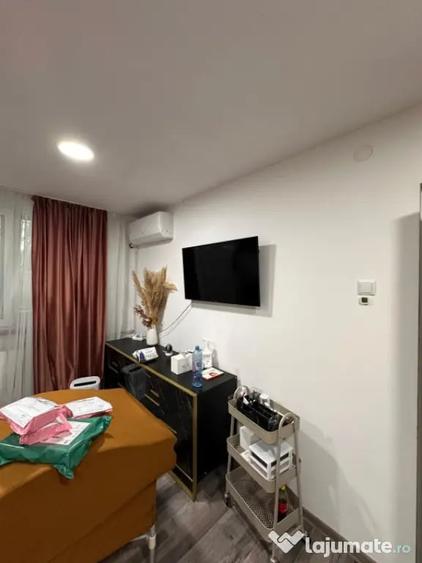 Apartament cu 2 camere semidecomandat în Gara