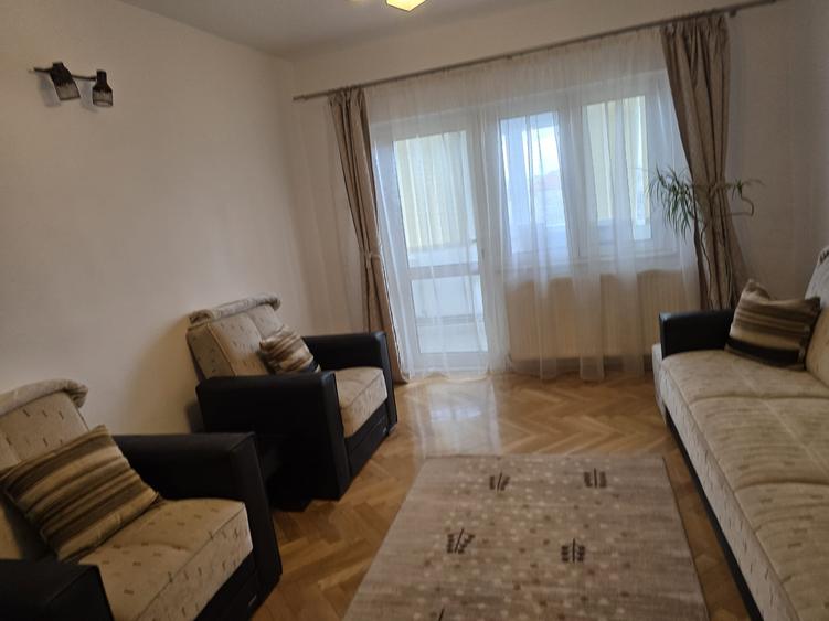 Faleza Nord- Azilul de Batrani , str.Unirii,  3 camere mobilat si utilat - 3