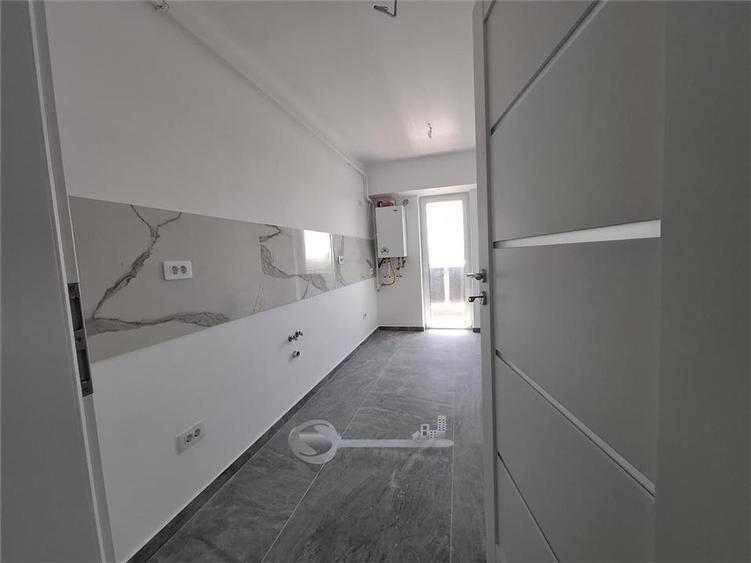 Garsonieră decomandată în Galata