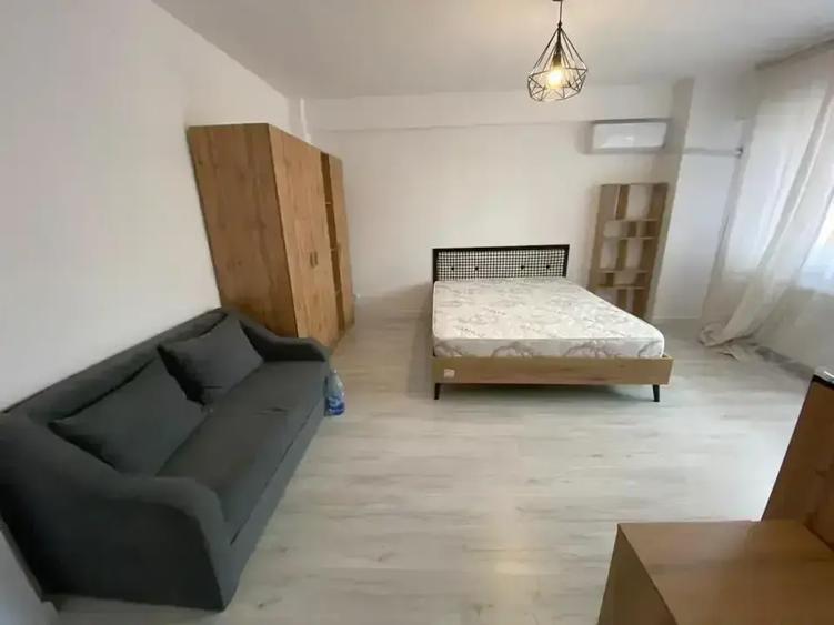 Garsonieră, mobilată în Sud-Est