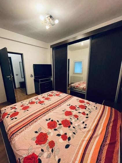 Apartament cu 2 camere decomandat în Militari — fotografia 3