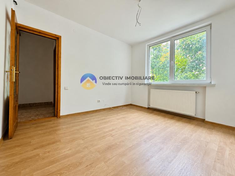Apartament cu 2 camere decomandat în Precista