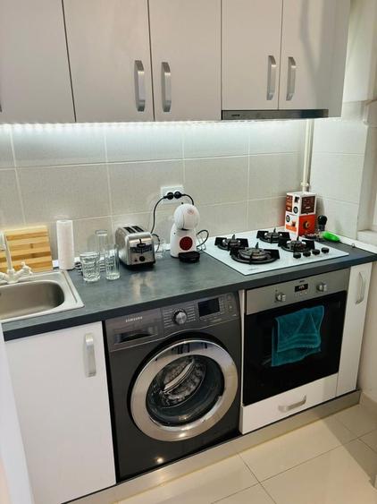 Proprietar, inchiriez apartament 2 camere - 5