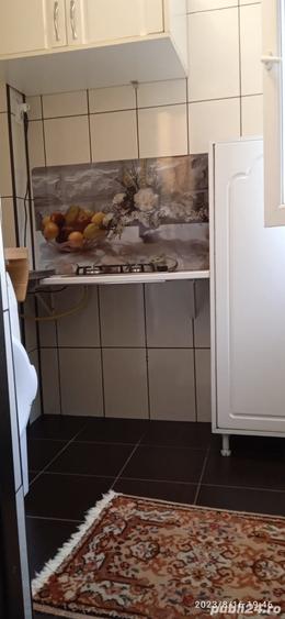 Garsonieră semidecomandată în Apollo