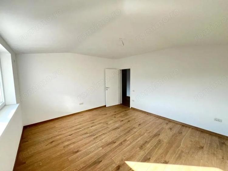 Apartament cu 2 camere decomandat în Sânpetru