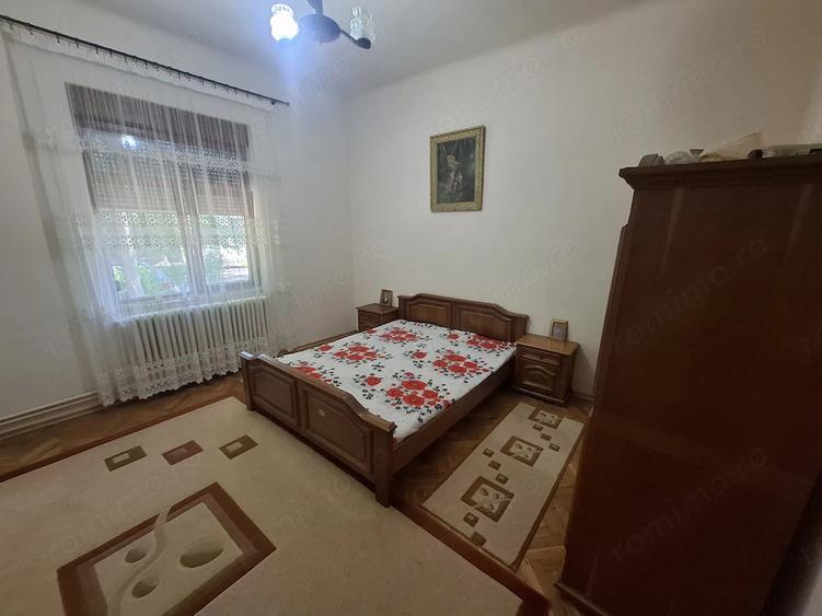 Casă cu Teren 500 Mp în Telegrafului