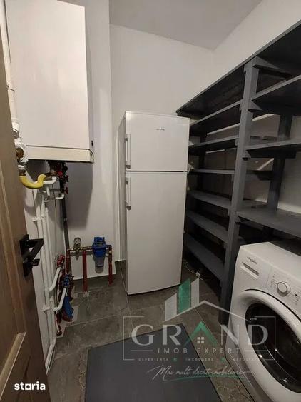Casă cu 5 camere cu Teren 250 Mp în Iris