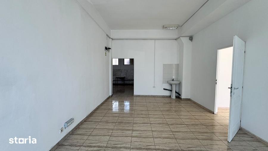 Spațiu comercial, de 161 mp, în Iosia