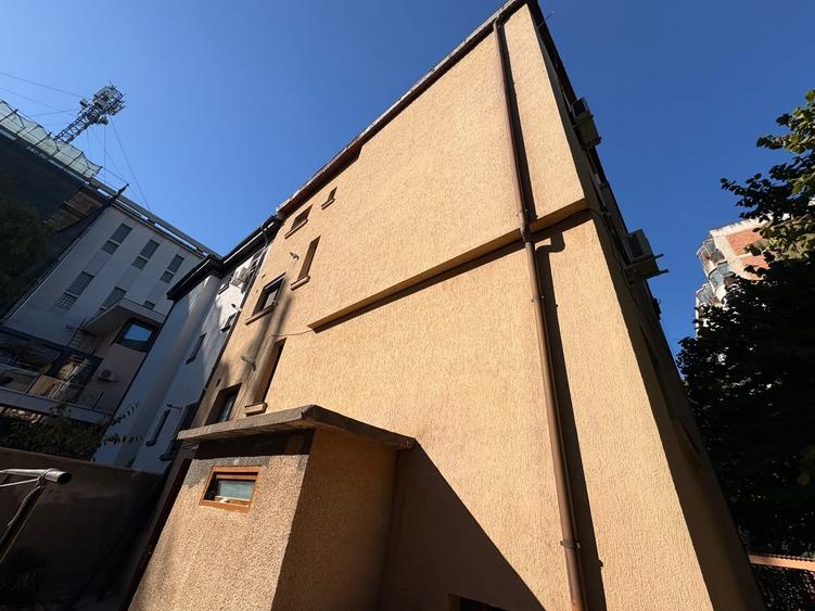 Apartament cu 2 camere circular în Timpuri Noi