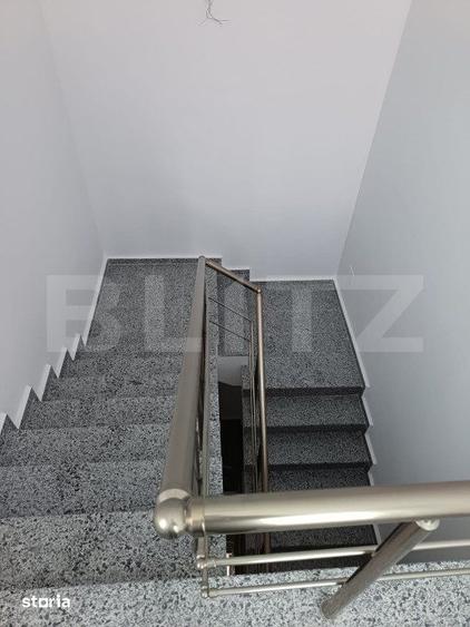 Apartament cu 3 camere în Mihai Bravu