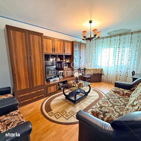 Apartament cu 2 camere în Micro 17