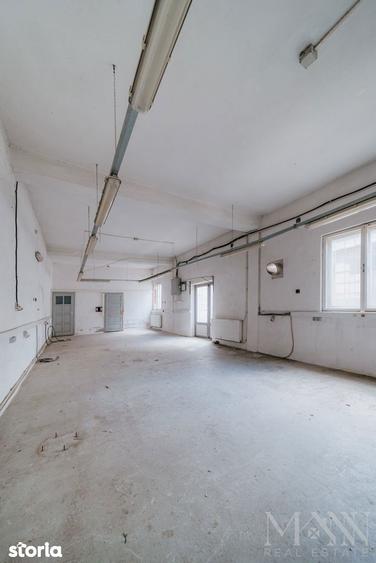Spațiu comercial, de 540 mp, în Rogerius