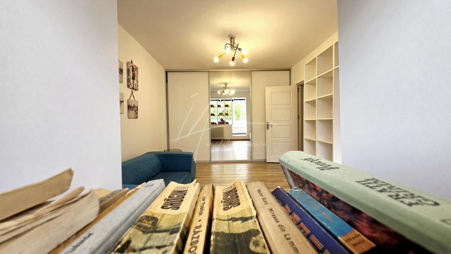 Apartament cu 2 camere semidecomandat, mobilat în Militari