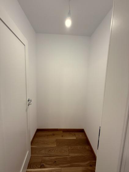 Garsonieră decomandată în Calea București