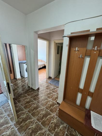 Apartament cu 2 camere decomandat, mobilat în Brazda lui Novac