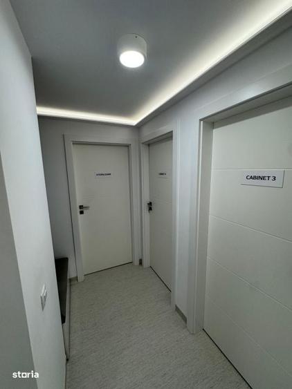 Spațiu comercial, de 15 mp, în 1 Mai