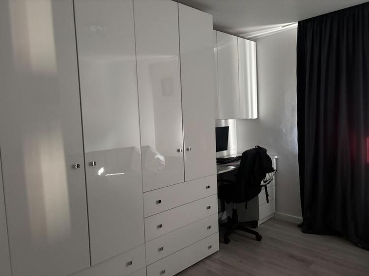 Casă cu 3 camere cu Teren 900 Mp în Central