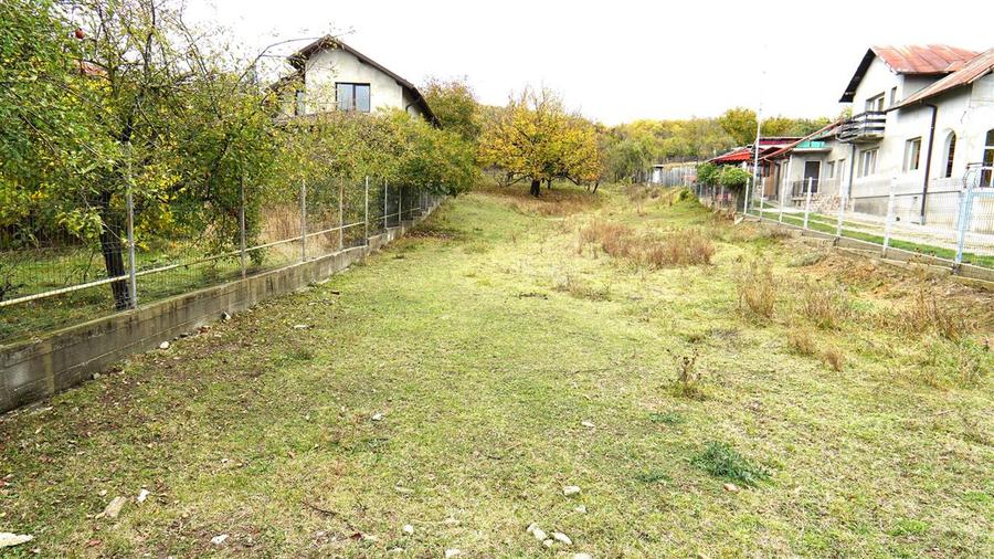 Teren intravilan de 9000 mp, în Aninoasa