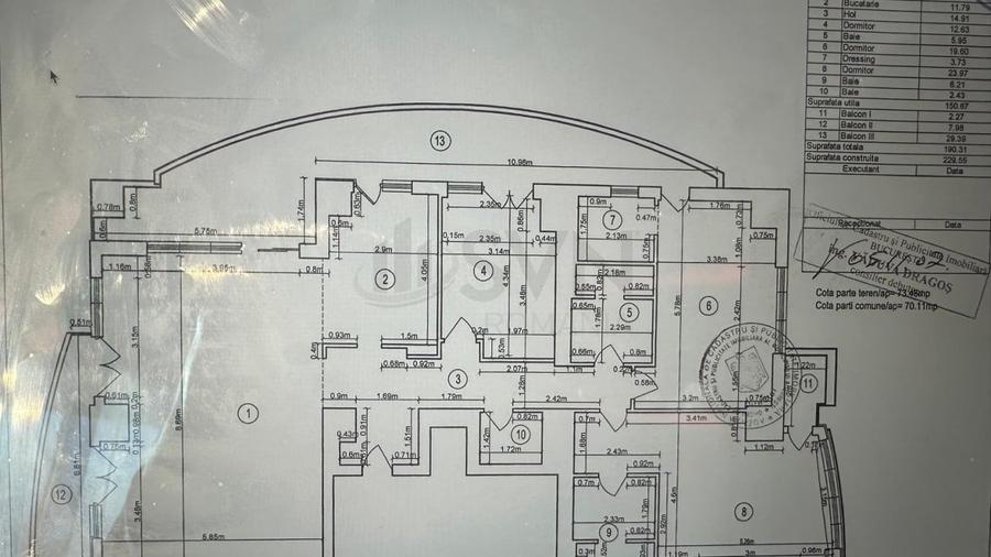 Apartament cu 4 camere semidecomandat, mobilat în Ștefan cel Mare