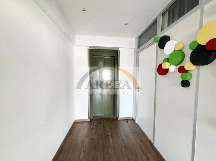 Casă cu 6 camere cu Teren 971 Mp în Floreasca