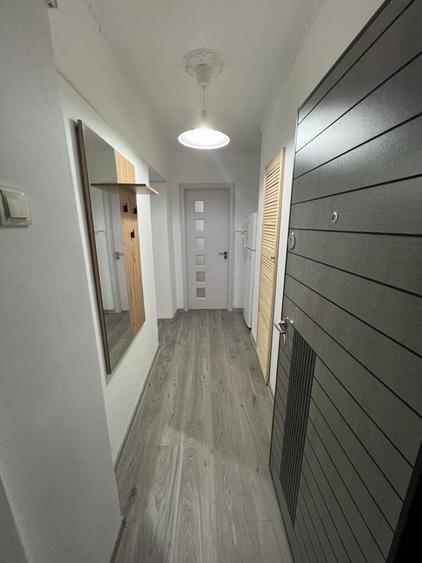 Apartament cu 2 camere decomandat în Obor