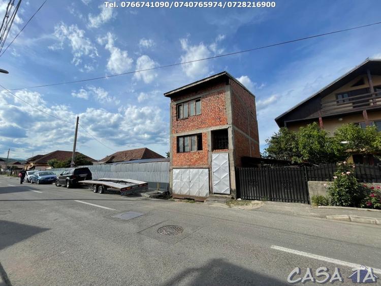 Casă individuală cu 2 camere cu Canalizare în Nord