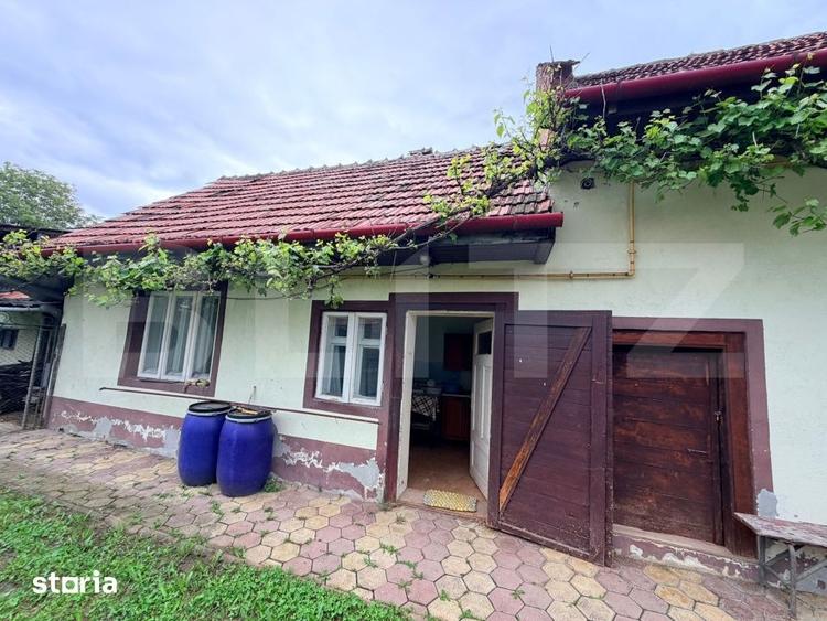 Casă cu 5 camere cu Teren 1030 Mp în Central