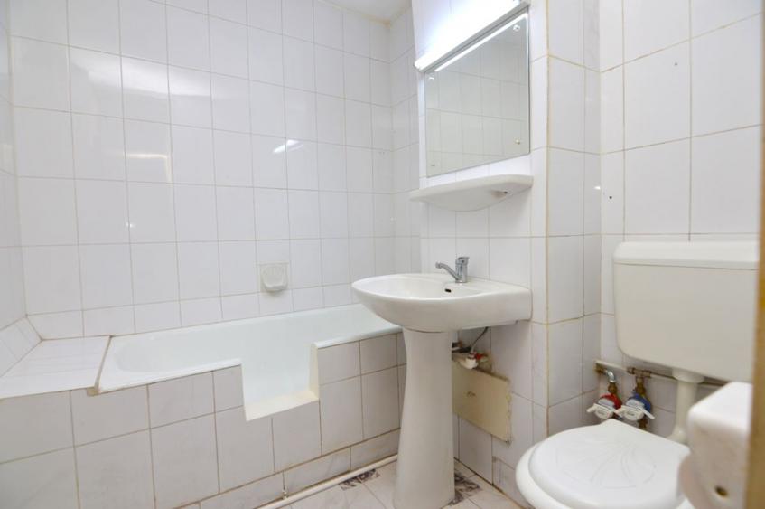 Apartament cu 2 camere semidecomandat în Dorobanți