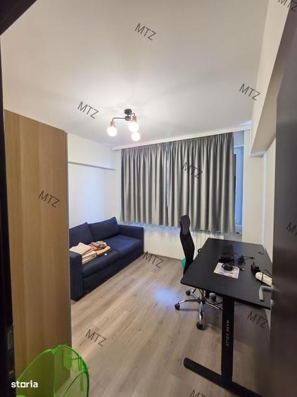 Apartament cu 3 camere semidecomandat în Dorobanți