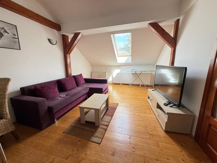Apartament cu 3 camere decomandat, mobilat în Bălcescu