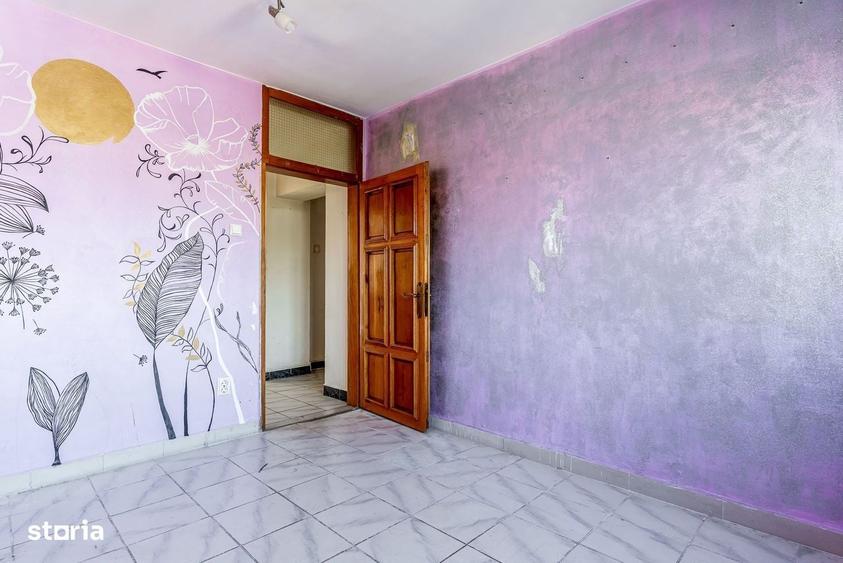 Apartament cu 4 camere decomandat în Aurel Vlaicu